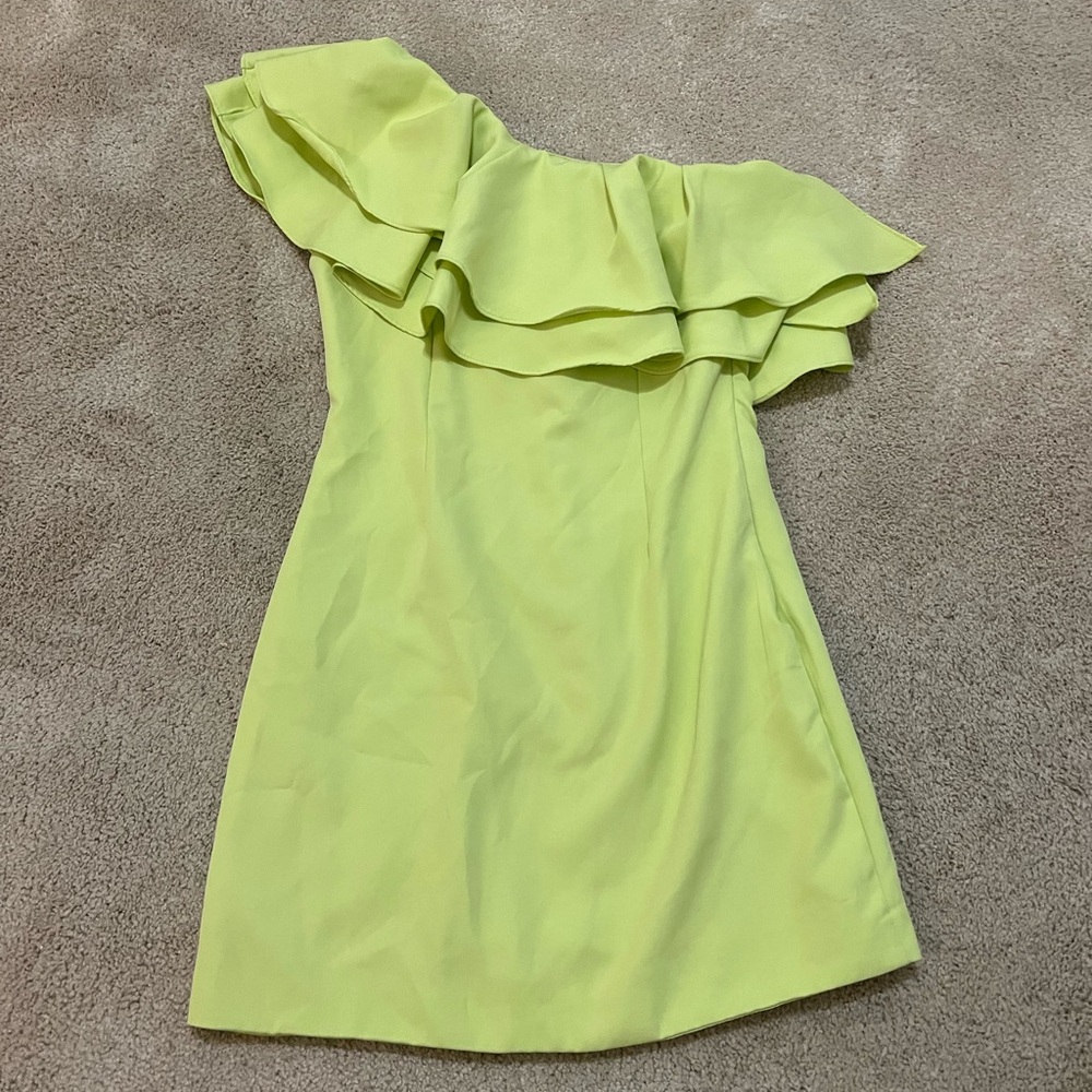 NWT One Shoulder Ruffle Dress